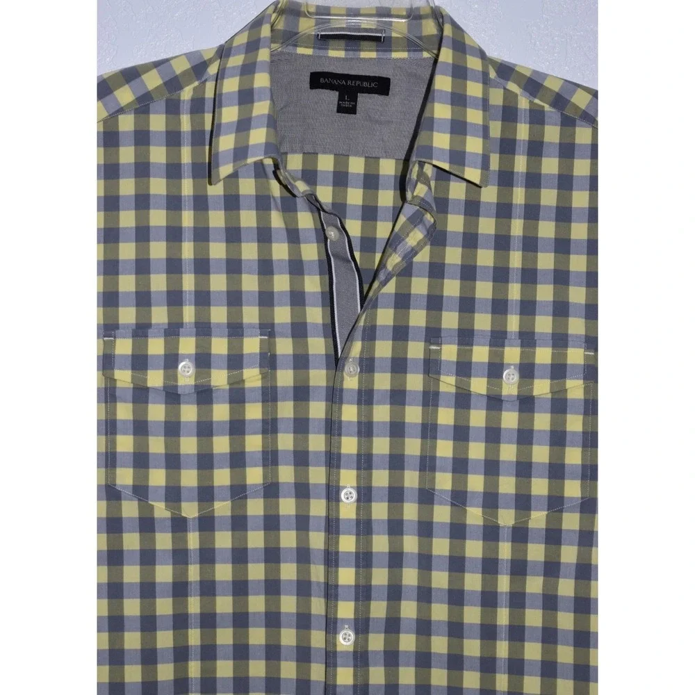 Banana Republic Shirt Mens Large Yellow/Gray Plaid Casual Button Up Short Sleeve